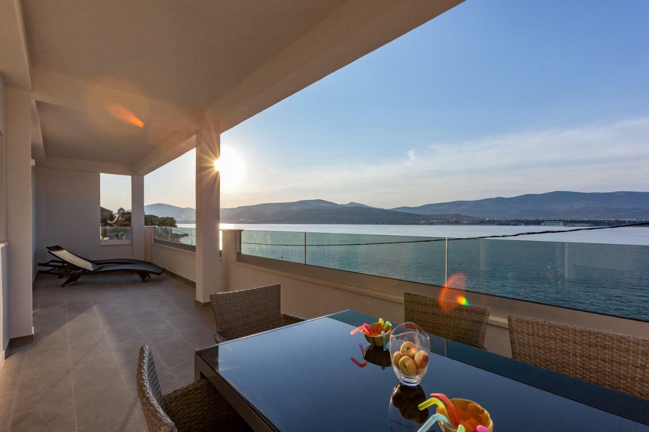 Luxury Villa Aria, Apartment トロギール エクステリア 写真